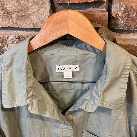 Ava & Viv Oversized Sage Green Stretch Cotton Button Down Shirt - Picture 2 of 8